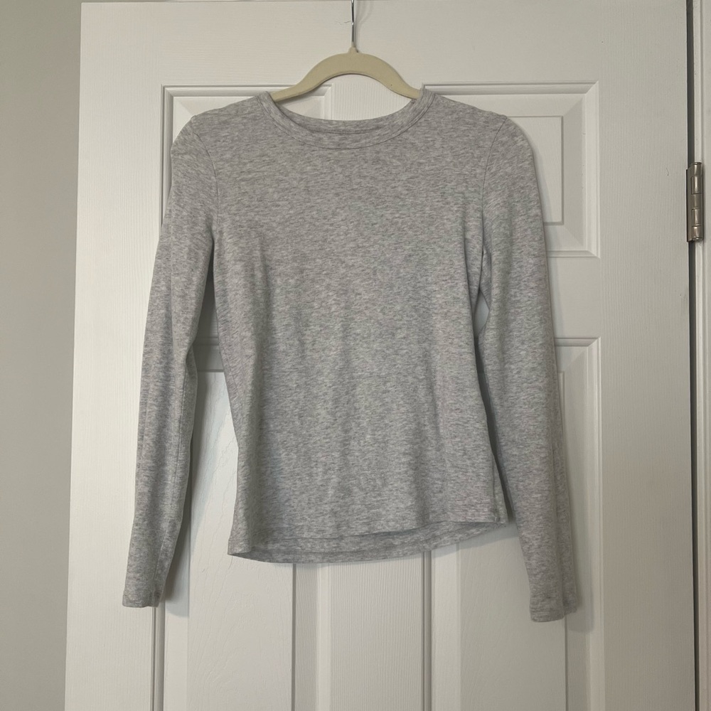 Abercrombie & Fitch Heather Gray Knit Top